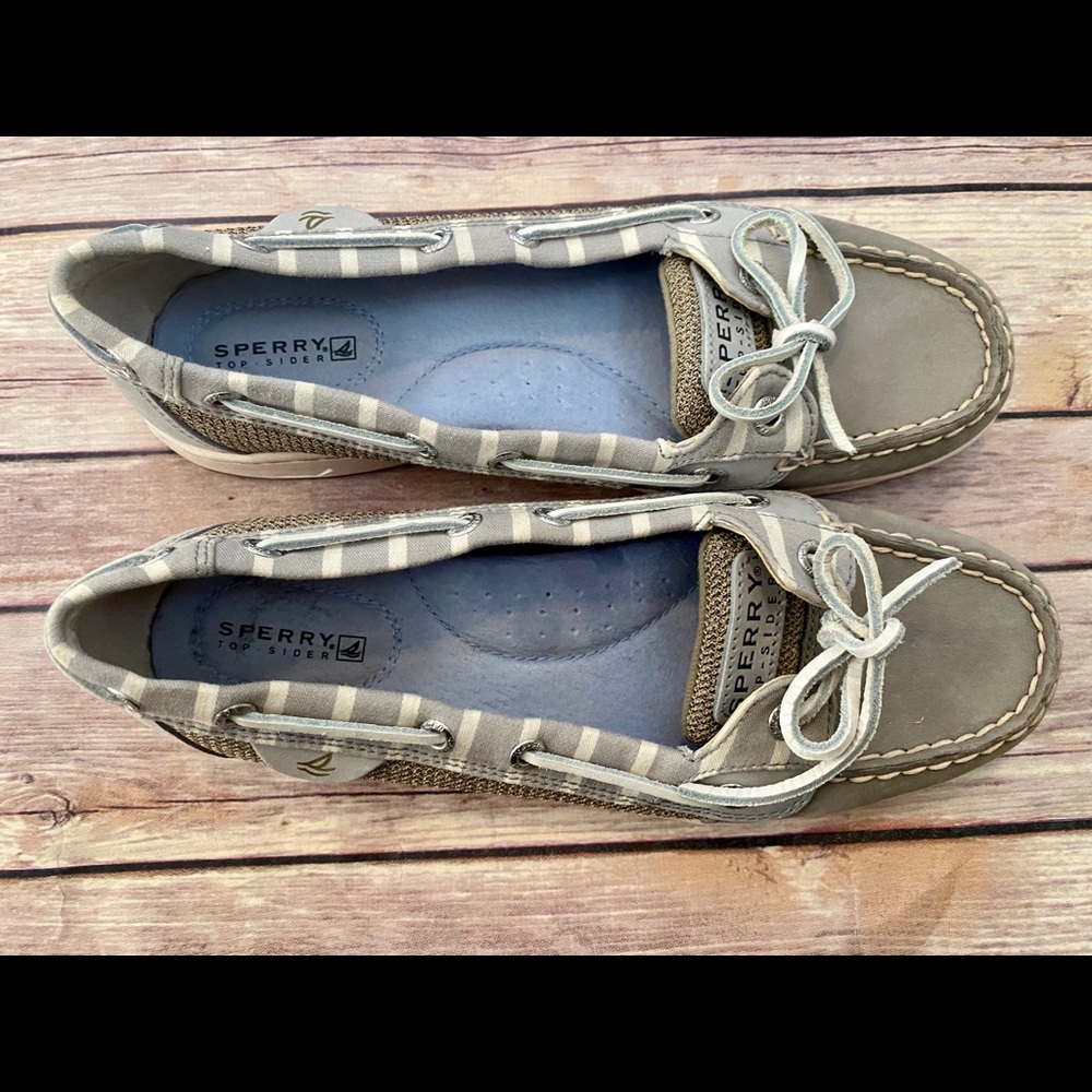 Women’s Sperry Boat Shoes EUC 7.5 gray